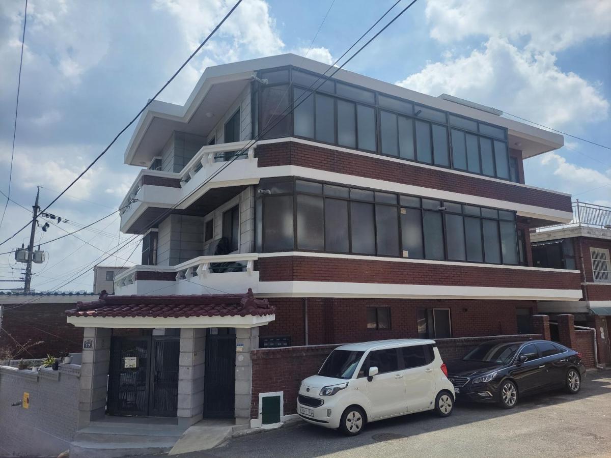 Newly Renovated 2 Bedroom Apartment #7 Seoul Exterior photo